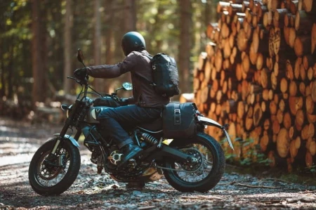 TORBA TYLNA LEGEND GEAR SW-MOTECH TAIL BAG Z FUNKCJĄ PLECAKA LR1 BROWN 175L