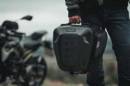 TORBA TYLNA SW-MOTECH PRO REARBAG BLACK/ANTHRACITE 22-34L
