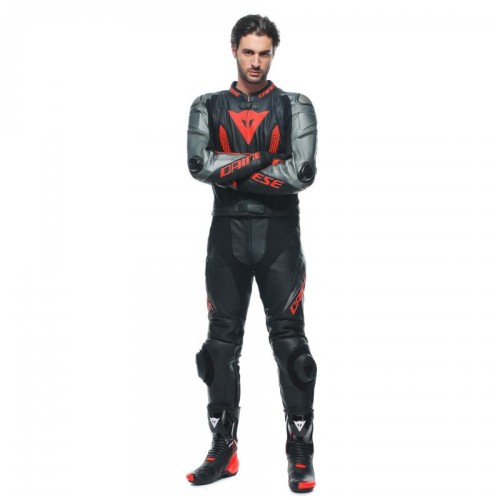 Przejdź do produktu KOMBINEZON DAINESE LAGUNA SECA 5 2PC BLACK ANTHRACITE FLUO RED
