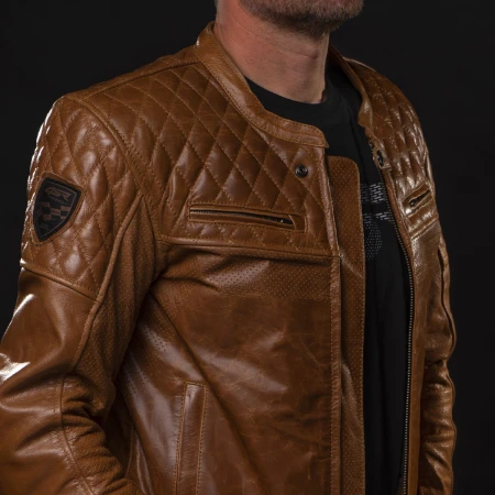 size5-17018572139433-232-scrambler-cognac-ii.jpg