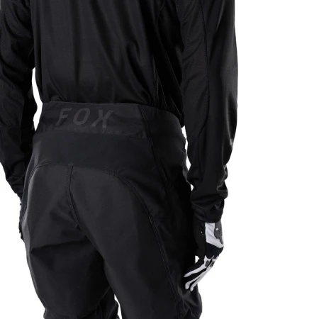 SPODNIE MOTOCYKLOWE FOX 180 BLACKOUT BLACK