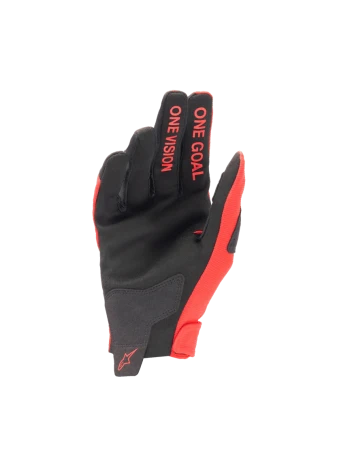 3561824-385-ba_radar-glove-web_cfe37139-07da-4e08-8f6e-301b2924e82b.webp