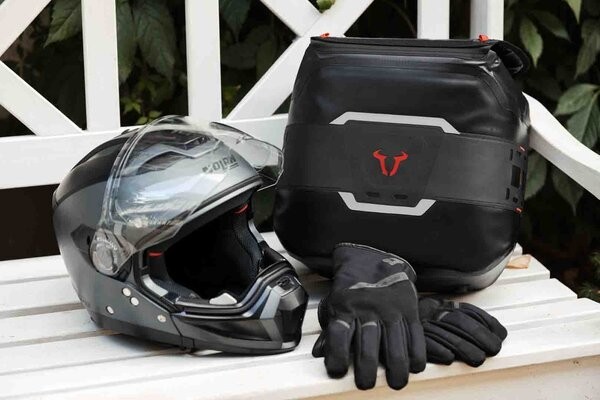 SAKWA BOCZNA SW-MOTECH SYSBAG WP DO V-LOC BLACK 11L